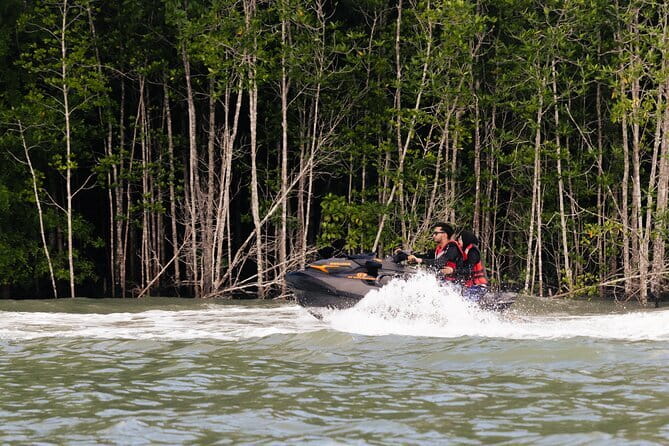 2 Hours Jet Ski Tour Rookie Package - Starting at Pantai Cenang with the right gear