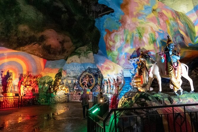 3-Hour Countryside and Batu Tour in Malaysia - Batu Caves and the 272 steps