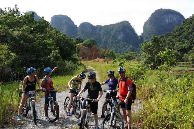 3-in-1 Ultimate Borneo Expedition Adventure - A busy day beyond Kuching