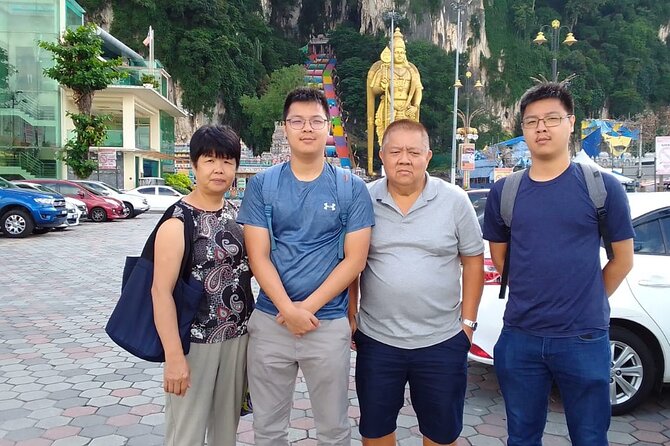 Airport Layover Tour: Kuala Lumpur Full-Day - The River of Life, Chinatown, and Brickfields