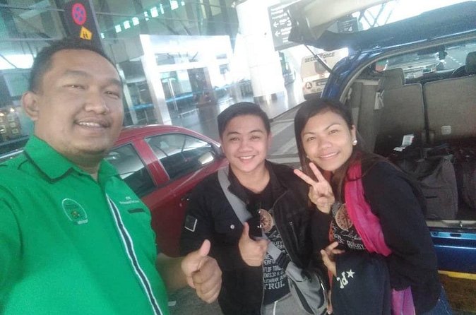 Airport Pickup / Drop off KLIA & KLIA 2 - Safety, comfort, and driver service