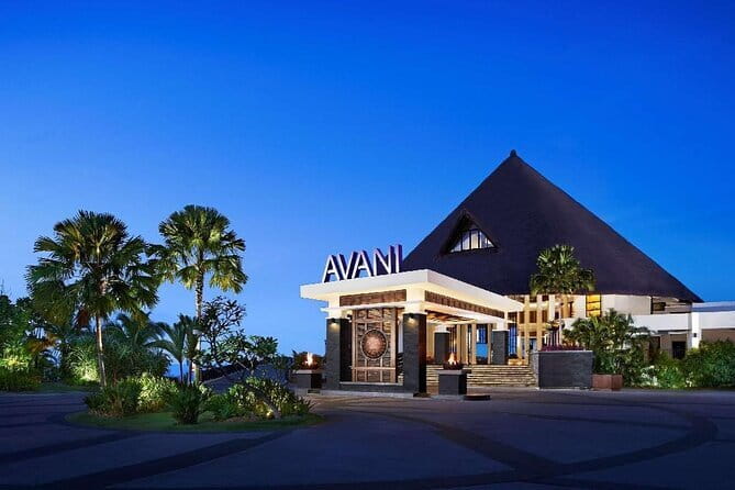 AVANI Sepang Goldcoast Resort Hotel To Kuala Lumpur International Airport KLIA KLIA2 Transfer - What the 45-minute drive is really like