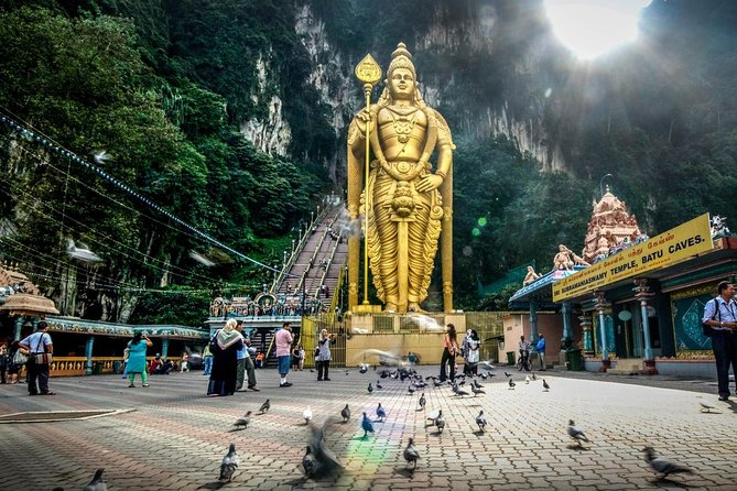 Batu Caves & Malaysian Handicraft Tour: Pewter & Batik Experience - Who should book this experience