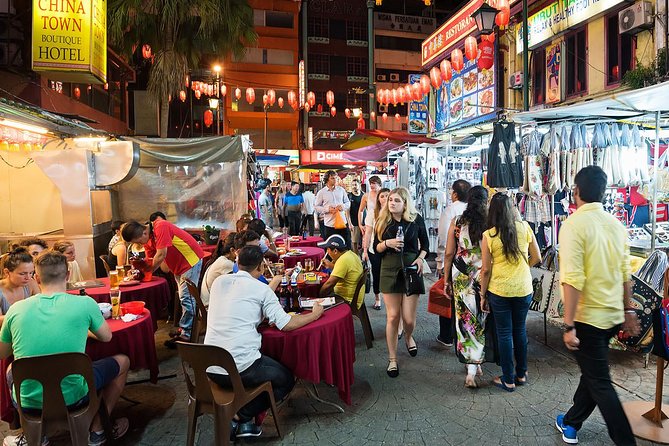 Best of KL at Night – Iconic Sights, Local Life & City Lights - Lake Symphony and the final fountain show