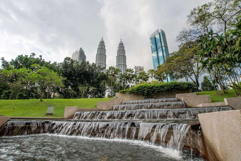 Best of Kuala Lumpur Tour with Twin Tower Entry - The River of Life and Kuala Lumpur’s beginnings