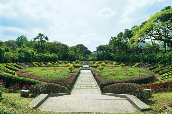 Bird Park & Butterfly Farm Nature Tour From Kuala Lumpur - Three nature stops in Kuala Lumpur’s Lake Gardens