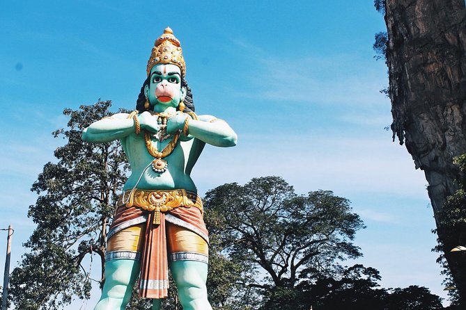 Blue Mosque And Batu Caves Tour - The two 20-minute shopping stops