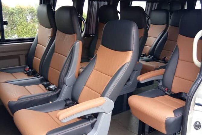 ~Chauffeur: Johor Bahru to Singapore Van Transfer - The Johor Bahru to Singapore road journey