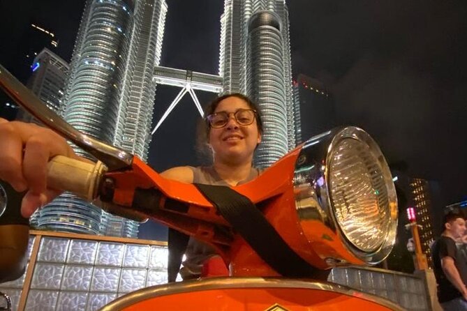 Cooler Lumpur by Night - The night market and wet-market atmosphere