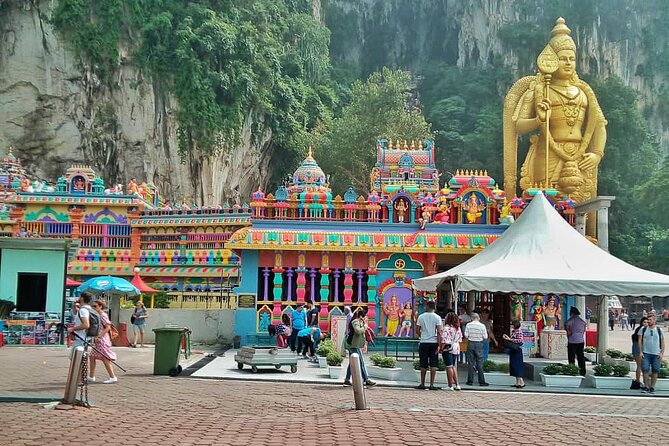 Country & Batu Caves Half-Day Tour (Private Tour) - Why Batu Caves makes a strong first stop