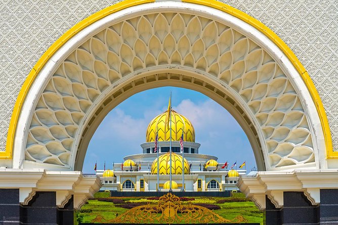 Cruise Shore Excursions: Port Klang - Port Klang to Kuala Lumpur in six hours