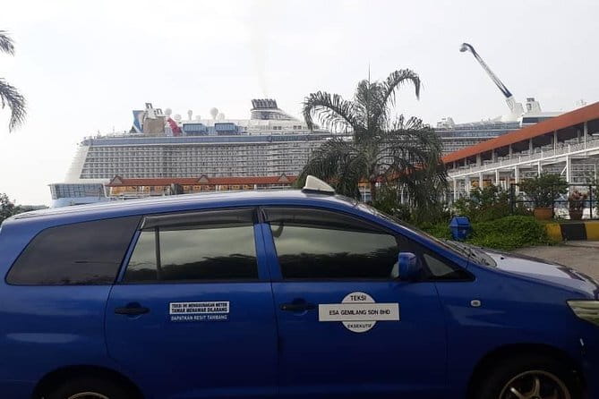 Day Trip from Port Klang Kuala Lumpur Famous Landmarks with Lunch - St. Mary’s Cathedral and the old city center