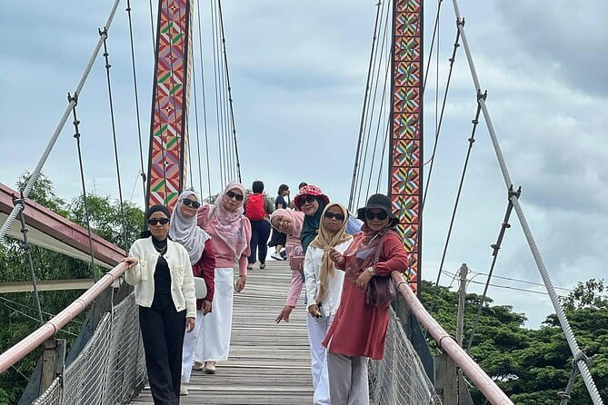 Day Trip Kundasang Sabah - Tamparuli Suspension Bridge and the short crossing