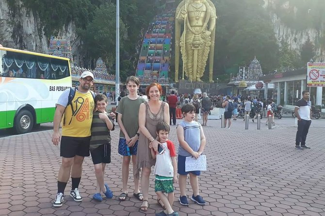 Day Trip to Batu Caves & Firefly - Dinner by the river, with the bill kept separate