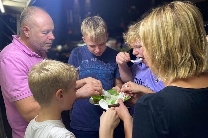 Eat Like a Local in Kuala Lumpur - Why this food tour works for a first Kuala Lumpur evening