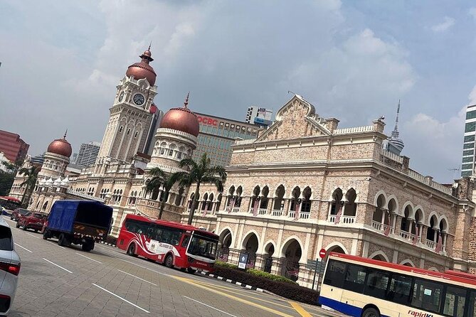 Exclusive Half Day Batu Caves and Private City Tour Kuala Lumpur - Petaling Street brings shopping and street food