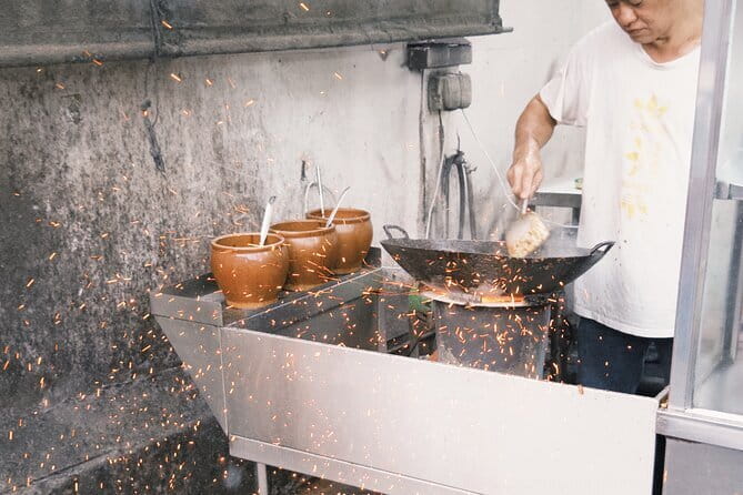 Explore Penang Your Way: Tailor-Made Private Guided Tour 4-10 Hrs - Chowrasta Market and Penang’s everyday food culture