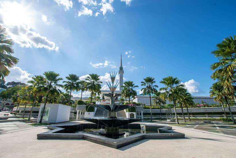 From KLIA or Port Klang: Kuala Lumpur Transit Tour - The King’s Palace and Malaysia’s royal story