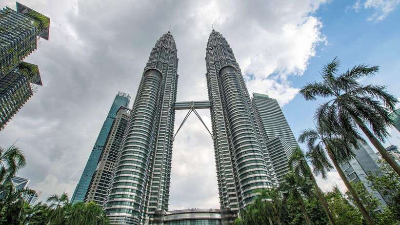 From KLIA or Port Klang: Kuala Lumpur Transit Tour - Merdeka Square, the River of Life, and I Love KL