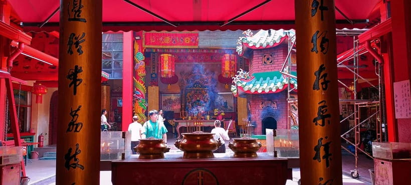 From Kuala Lumpur: City Tour with 21 Attractions - Little India, Chinatown, and Central Market