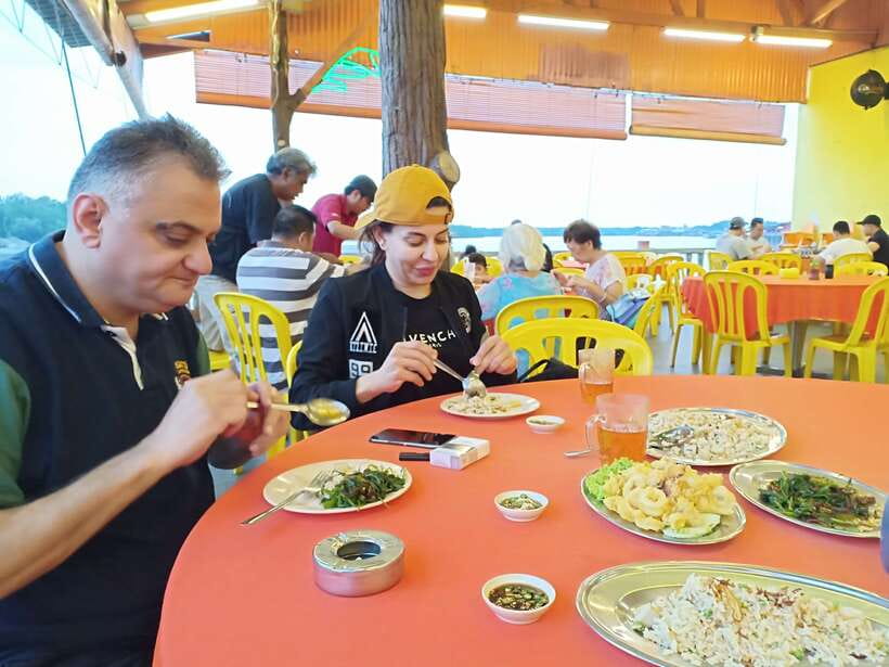 From Kuala Lumpur: Fireflies Tour and Seafood Dinner - The optional blue tears add-on