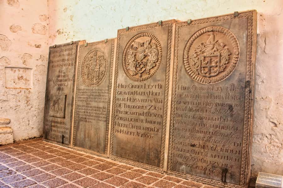 From Kuala Lumpur: Historical Melaka Day Tour with Lunch - Lunch with local food
