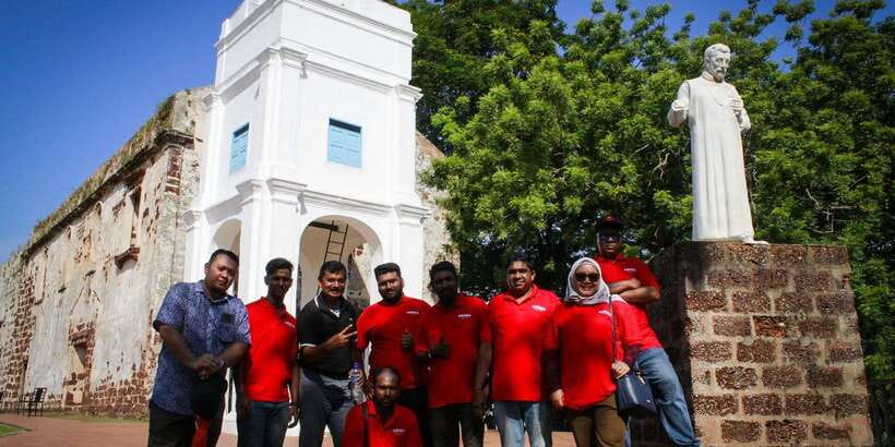 From Kuala Lumpur: Malacca Private Day Tour - What the driver can and cannot do