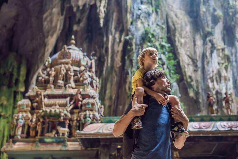 From Kuala Lumpur: Private Batu Caves Cultural Tour - Batu Caves, 272 steps and a living place of worship