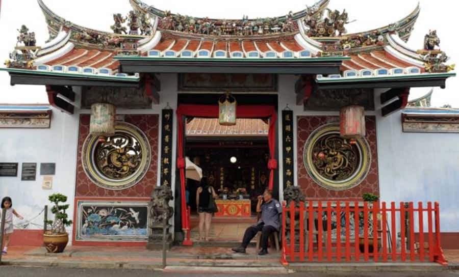 From Kuala Lumpur: Private Full Day Tour to Malacca - The riverfront and a slower walk