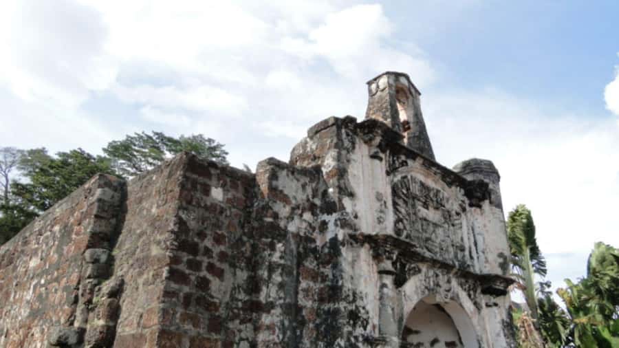 From Kuala Lumpur: Private Full Day Tour to Malacca - Jonker Street: food, antiques, and shopping time