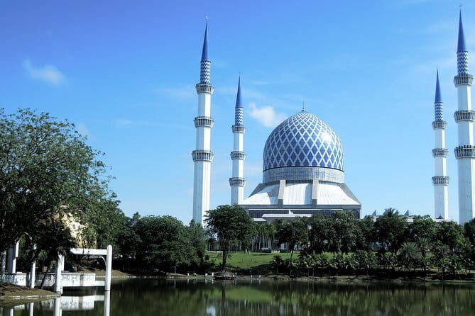 Genting Highlands & Batu Caves Include Cable Car Tickets - Riding the Awana Skyway