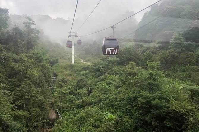 Genting Highlands Day Trip from Kuala Lumpur with Skyway Cable Car Ride - The Awana Skyway above the rainforest