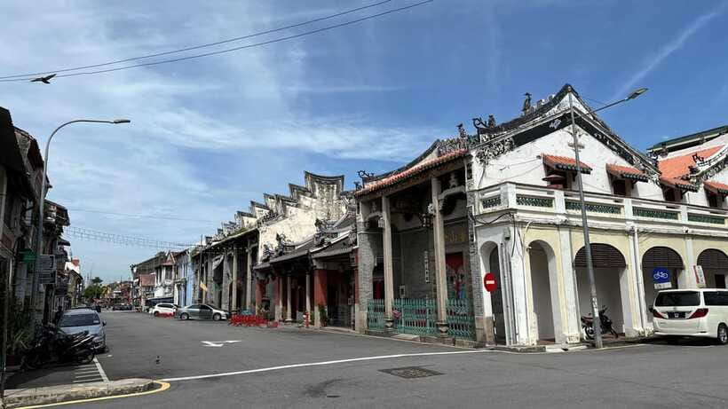 George Town: Heritage Walking Tour with Street Food Tasting - Is $60 a fair price?