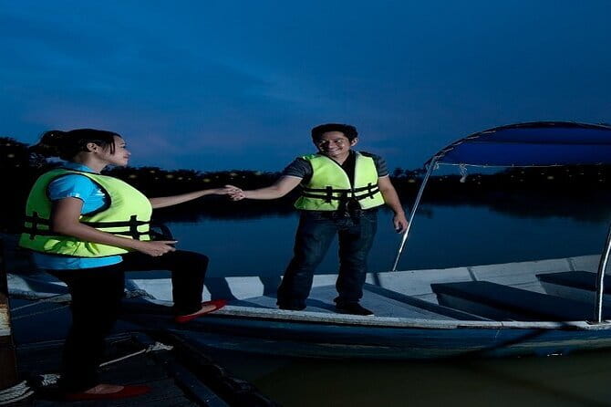 Group Tour: Kuala Selangor Firefly Blinking's including Dinner - Guides, Timing, and the Human Side of the Tour