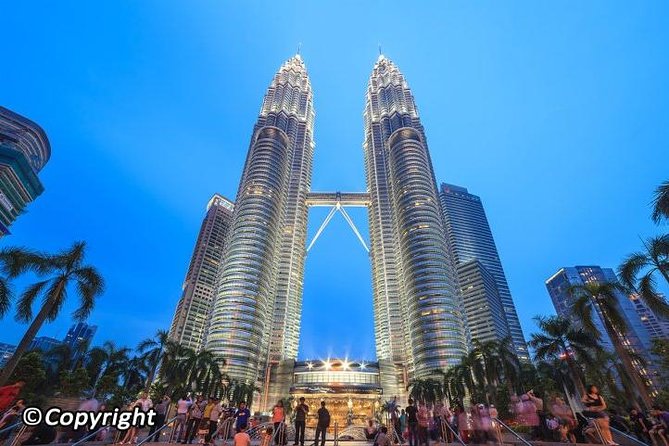 Half Day City Tour ( 4 hours ) - A fast introduction to Kuala Lumpur’s many sides