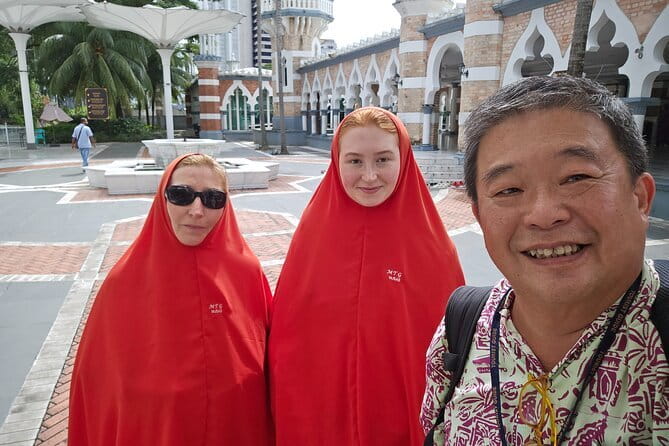 Half Day Cultural And Heritage Walking Tour in Kuala Lumpur - Starting at Masjid Jamek and the River of Life