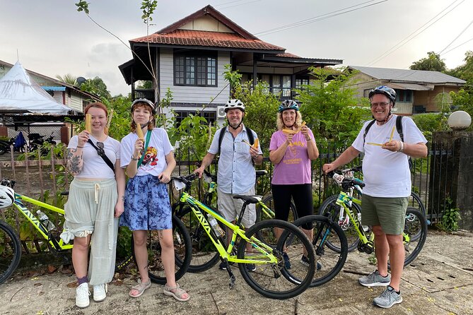 Half-Day Heritage Bike Tour in Kuching - Starting among Kuching’s heritage buildings