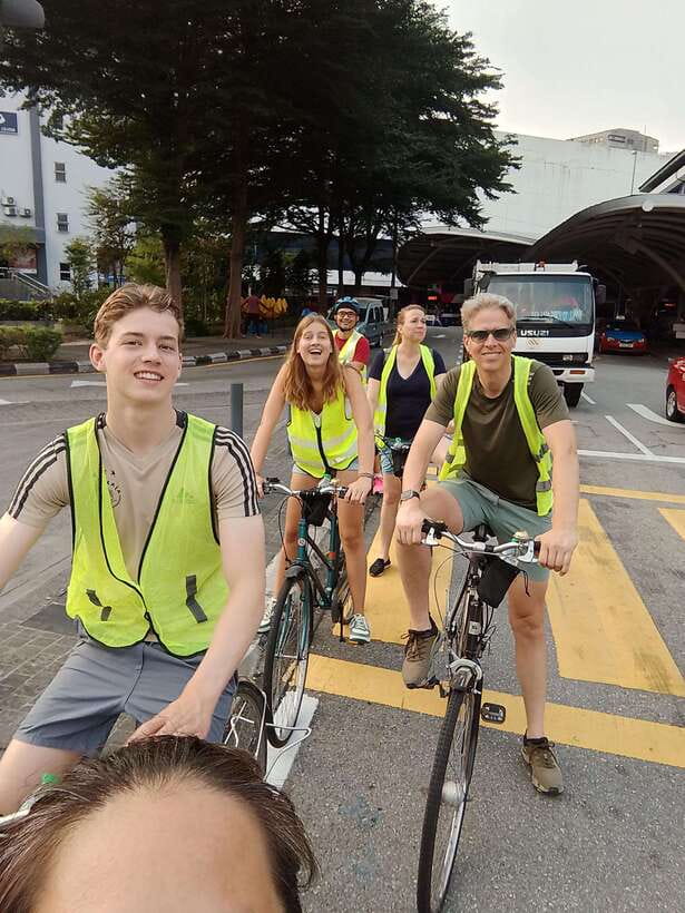 Hidden Kuala Lumpur: 4-Hour Bike Tour - Modern Kuala Lumpur near KLCC