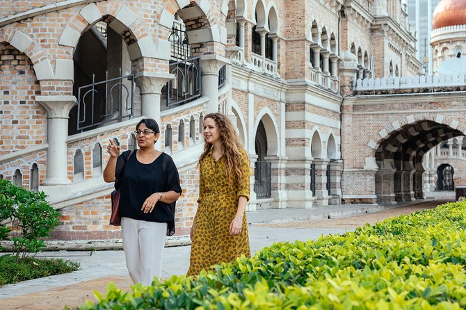Highlights & Hidden Gems With Locals: Best of Kuala Lumpur Private Tour - Masjid Negara and Kuala Lumpur’s shared identity