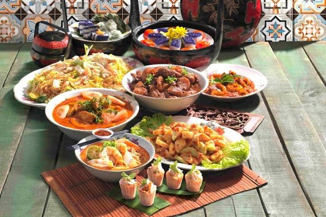 Historical Malacca Day Tour with Lunch from Kuala Lumpur - Three faiths along Harmony Street