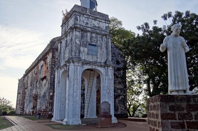 Historical Malacca Day Tour with Lunch from Kuala Lumpur - What the driver-led format is really like