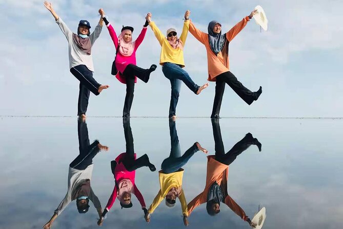 Instagrammable Kuala Selangor Sky Mirror Tour with Transfer - Why Sasaran Beach looks like Malaysia’s salt flats