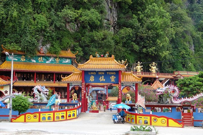 Ipoh Caves, Heritage And Cave Temple Tour From Kuala Lumpur - Kek Lok Tong and Zen Gardens: the most open temple setting