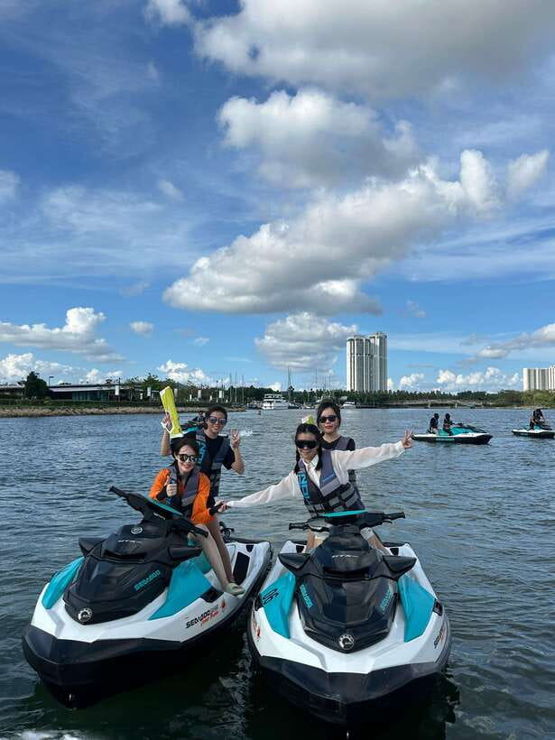 Johor Bahru : Seadoo JetSki 30mins Self Ride Tour (Double) - Riding the Johor Straits for 16 kilometers
