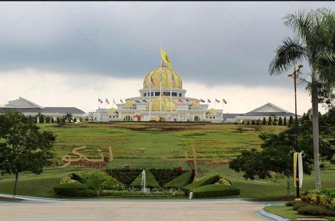 KL City Highlights in half a day - Merdeka Square and the independence story