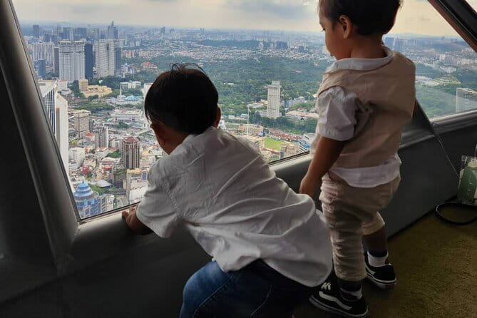 KL Tower Atmosphere 360 Revolving Dinning Experience - Service, Atmosphere, and the Uneven Details