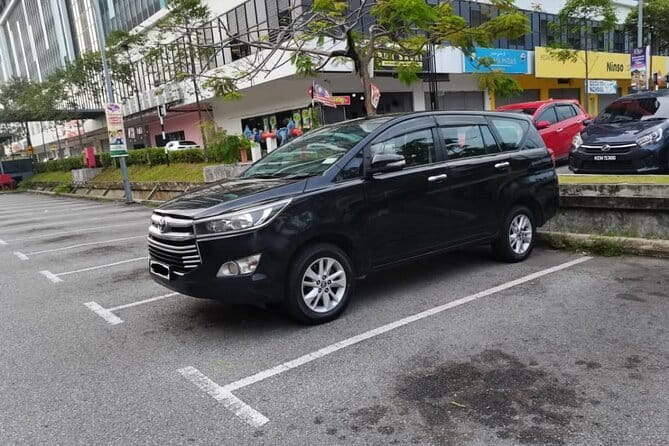 KLIA Airport Transfer-Pick Up/Drop Off Around 80km - What your airport pickup involves