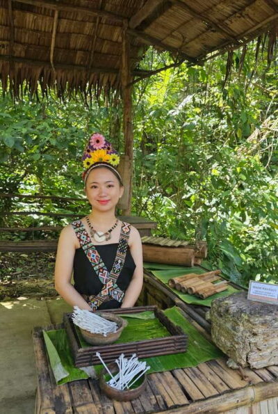 Mari Mari Cultural Village Tour