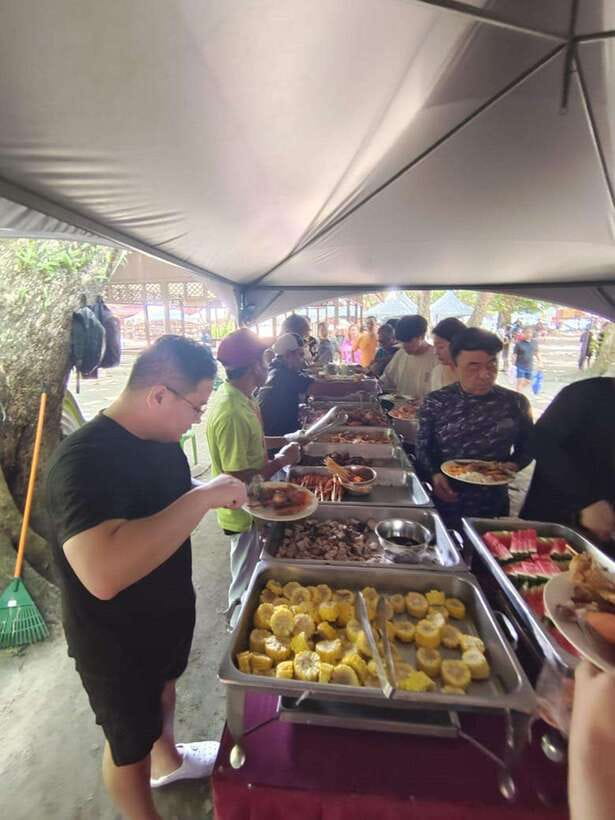 Kota Kinabalu: Twin Island Day Trip Tour ( Sapi & Manukan ) - Manukan is attractive but time can slip away