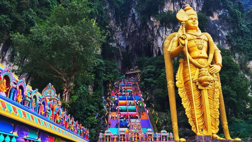 Kuala Lumpur 4-Hour Religious Harmony Tour - Batu Caves and the 272-step test